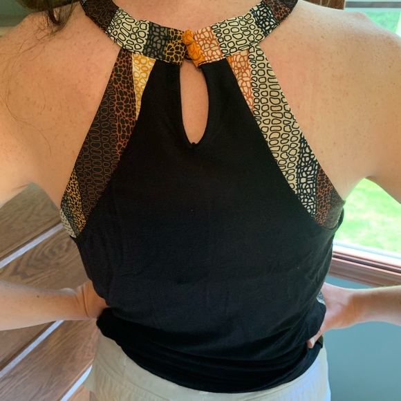 Women’s summer top size xs animal print - Picture 3 of 6